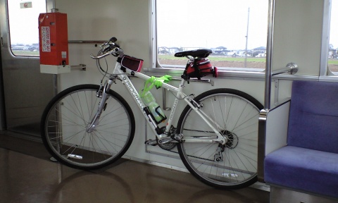 サイクルトレイン(自転車の固定)