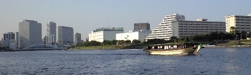越中島公園と永代橋