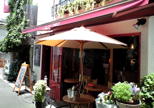 トムボーイカフェ(十条店)