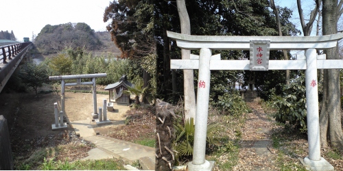 小貝川沿いの水神社と水神宮