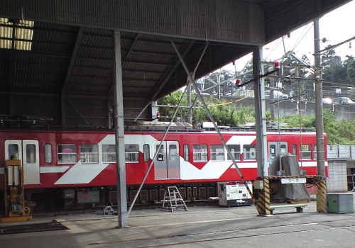 流鉄車庫(平成23年11月)