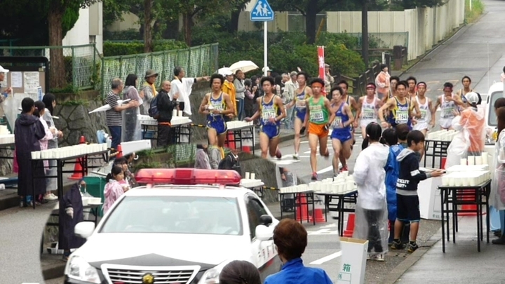 第24回流山ロードレース大会 第一給水所(1).jpg